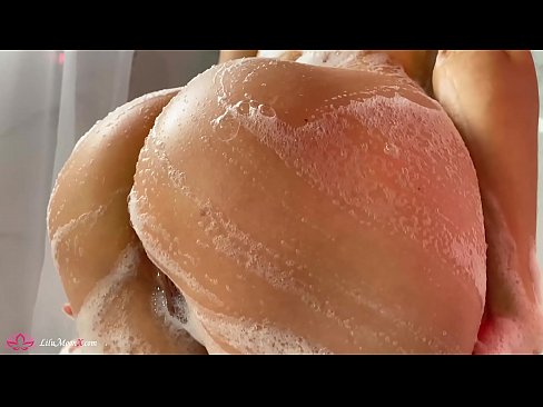 ❤️ Brineta masturbira macu vibratorom do intenzivnog orgazma pod tušem ❌ Super porno na hr.bestsexporno.ru ️❤